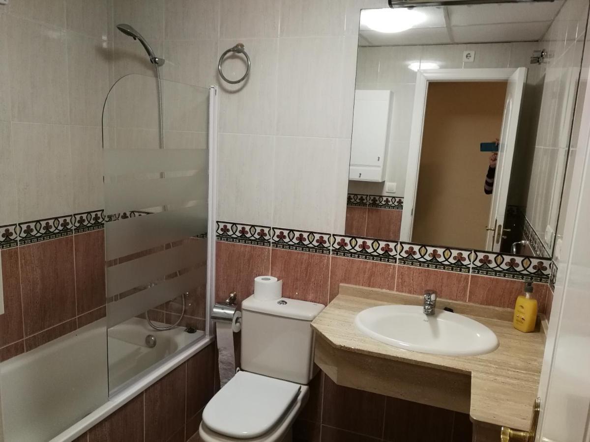 Apartamento En ฟูเอนฮิโรลา ภายนอก รูปภาพ