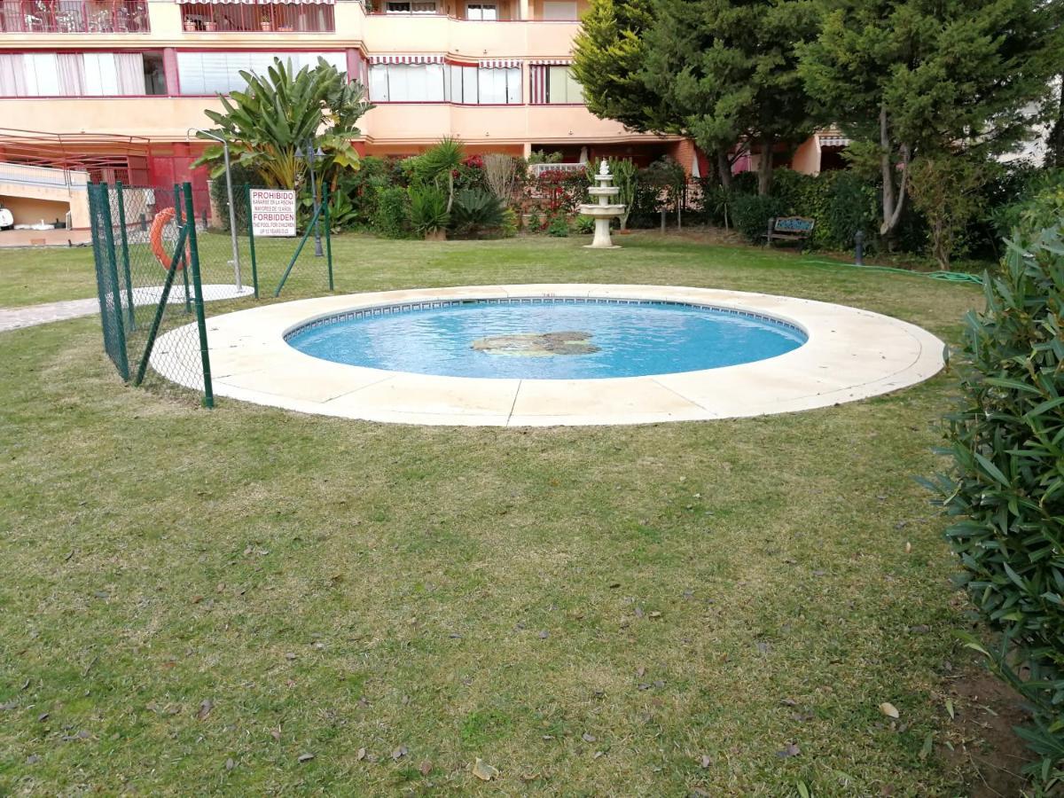 Apartamento En ฟูเอนฮิโรลา ภายนอก รูปภาพ