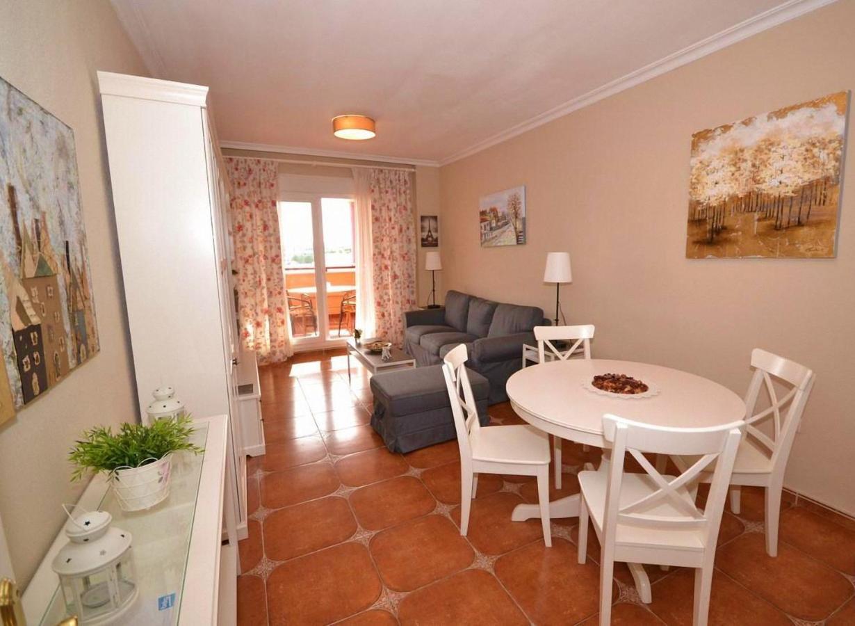 Apartamento En ฟูเอนฮิโรลา ภายนอก รูปภาพ